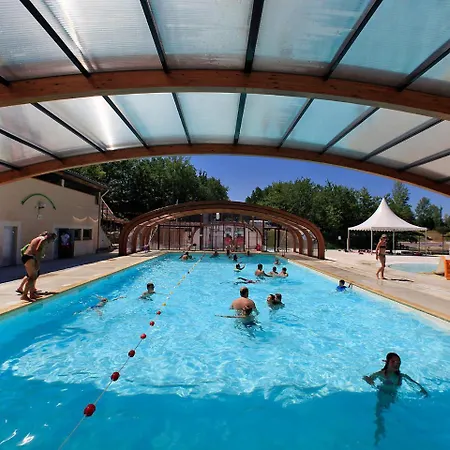 Holiday home Holiday Hameaux Des Lacs.1 *
