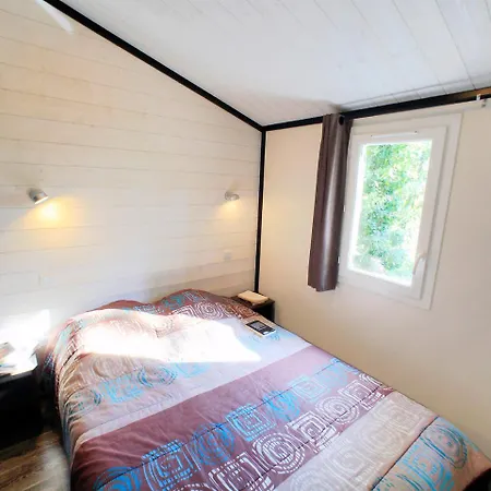 Holiday Hameaux Des Lacs.1 * Monclar-de-Quercy